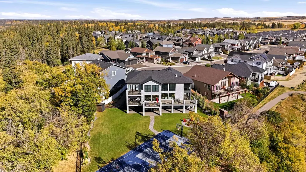 25 Garrison Place Red Deer AB T4P 0P5