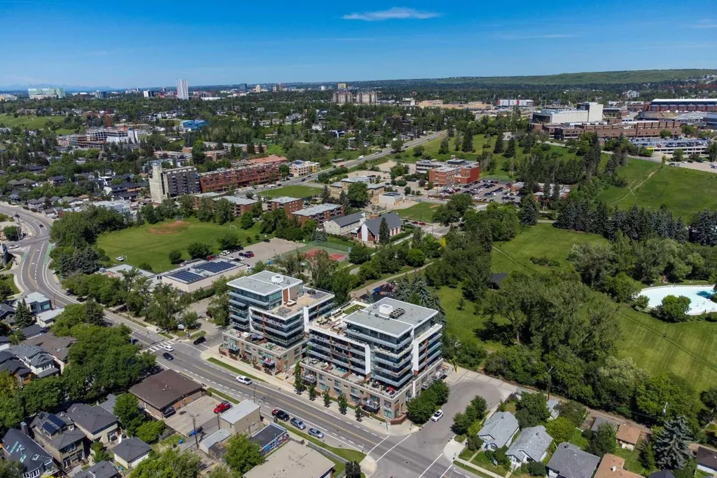 1234 5 Avenue NW Calgary AB T2N 0R9