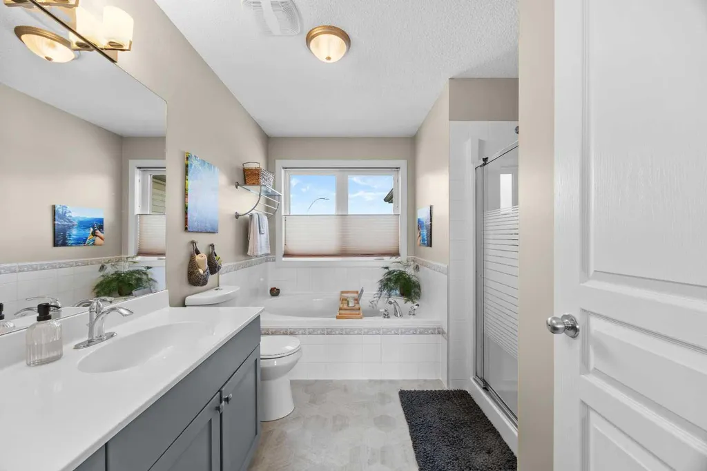 292 Tuscany Ridge View NW Calgary AB T3L 2J7