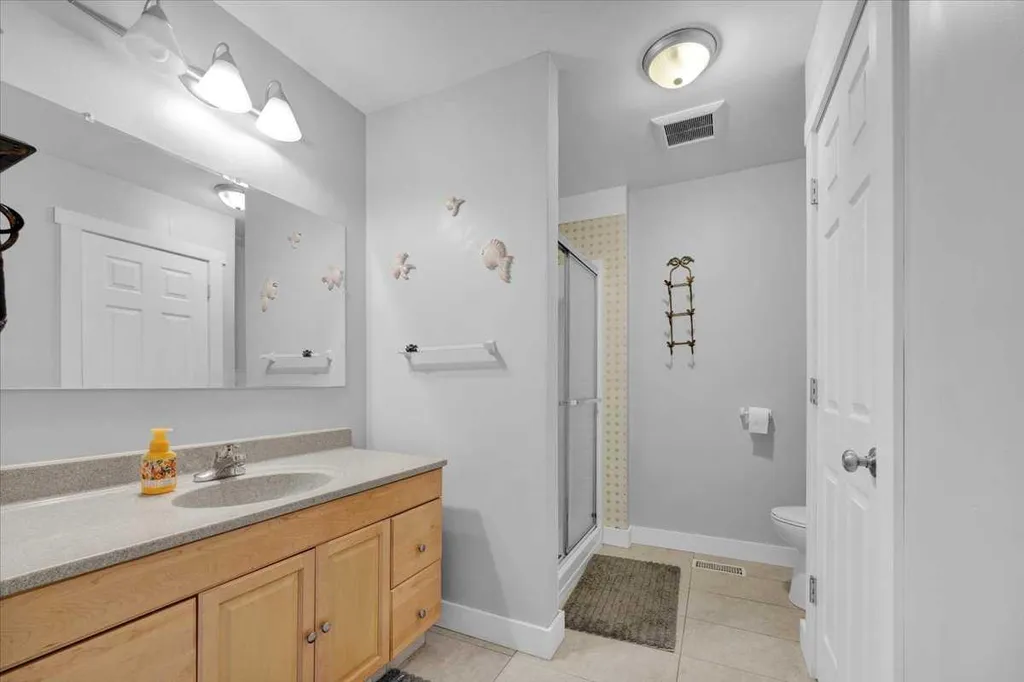 125 13 Avenue Carstairs AB T0M0N0