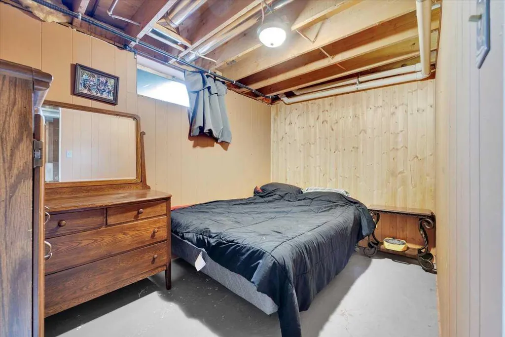 125 13 Avenue Carstairs AB T0M0N0