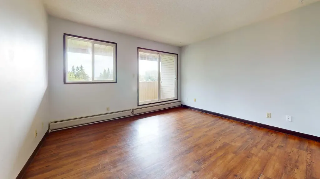 5117 44 Street High Prairie AB T0G1E0