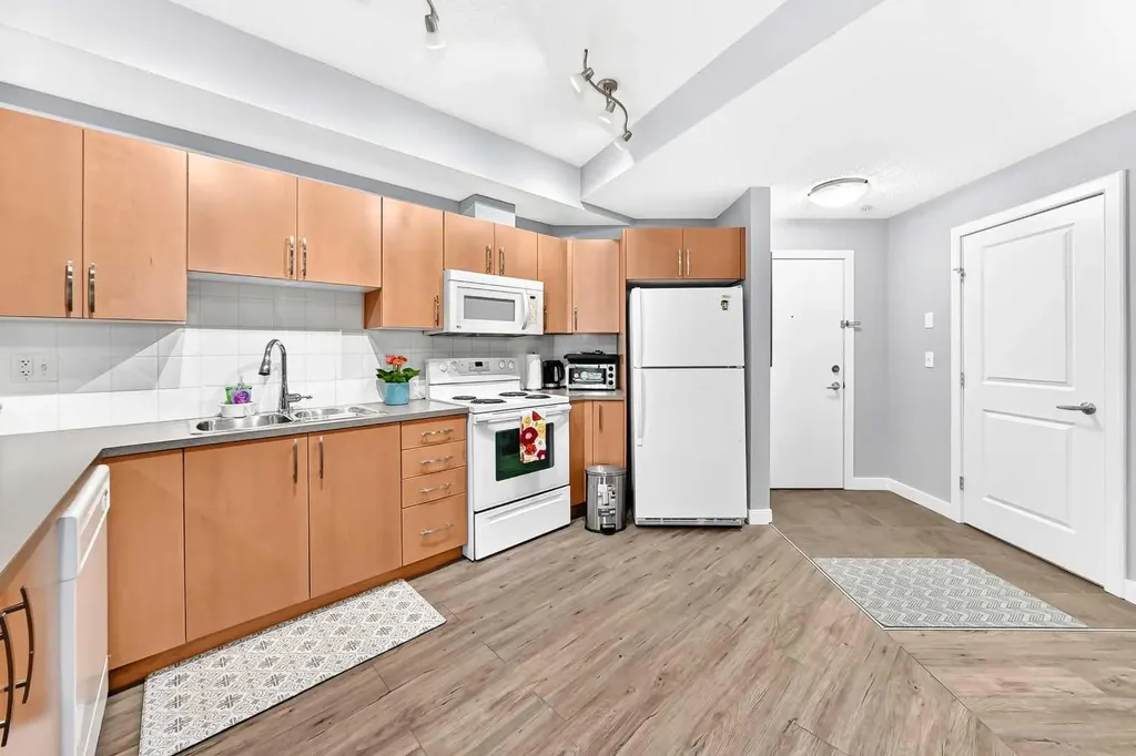 156 Country Village Circle NE Calgary AB T3K0E6
