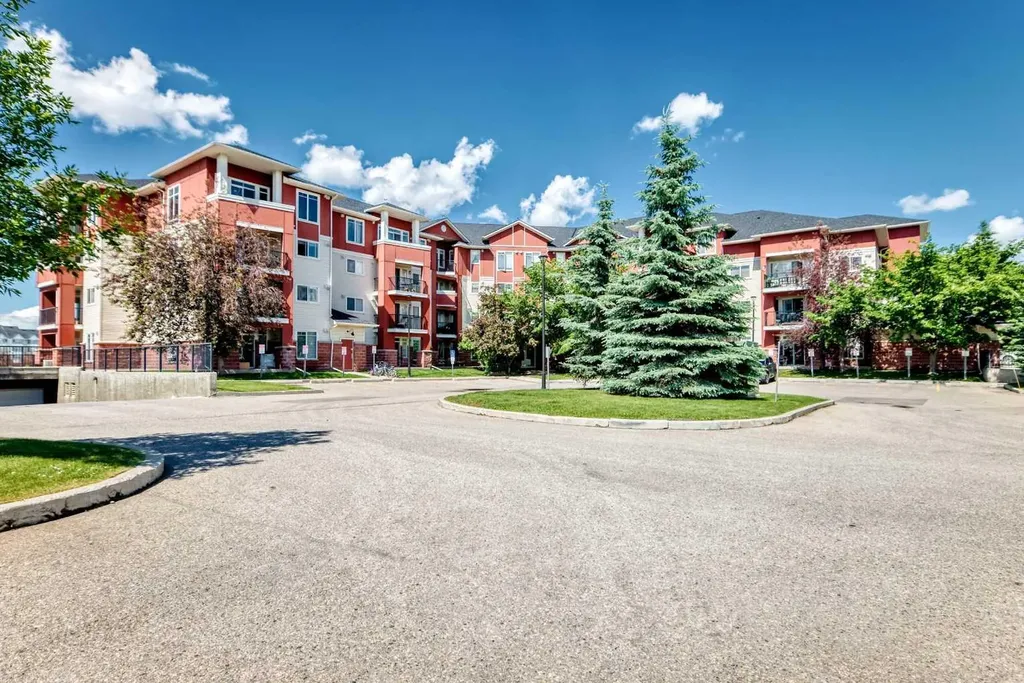 156 Country Village Circle NE Calgary AB T3K0E6