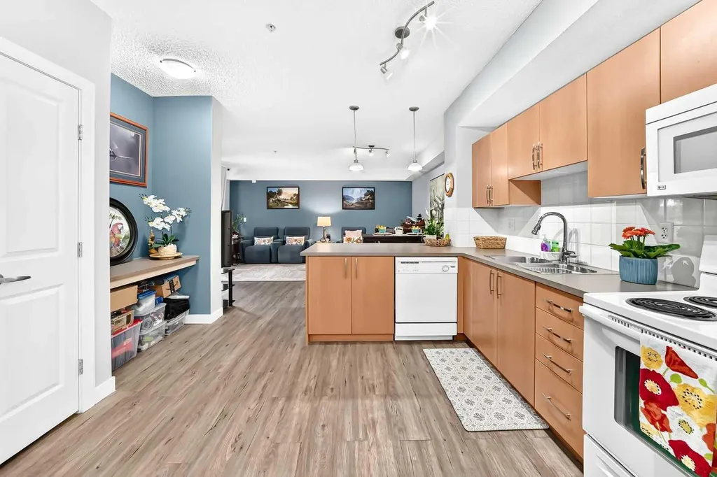 156 Country Village Circle NE Calgary AB T3K0E6