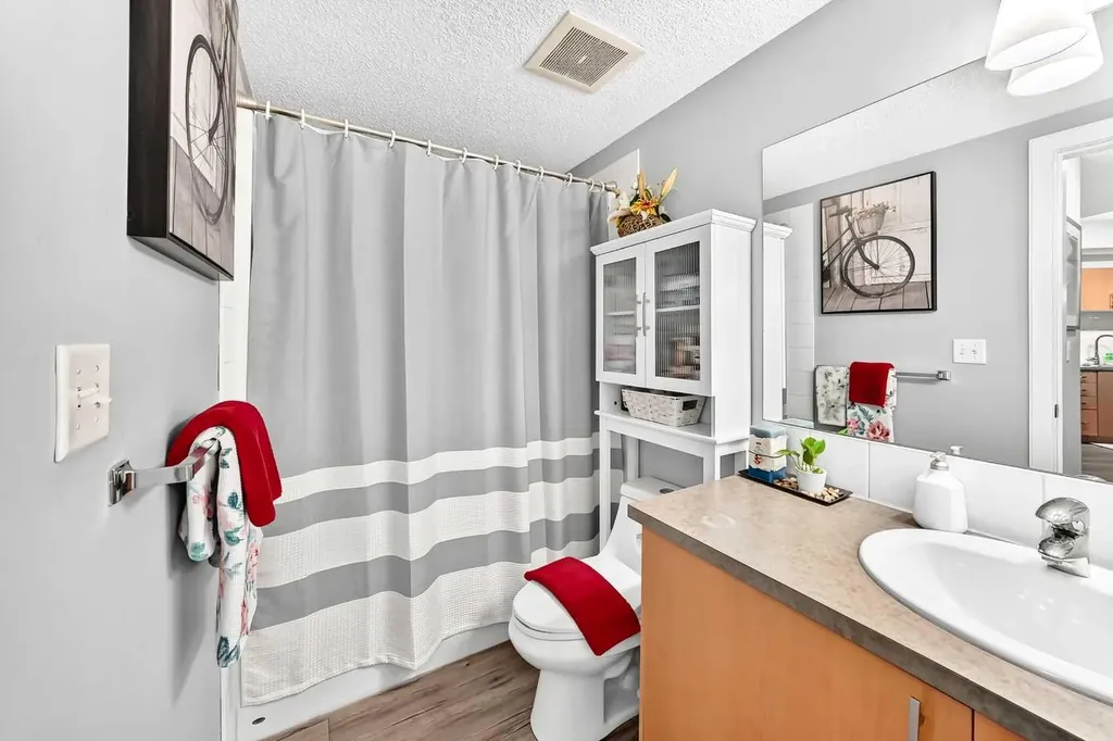 156 Country Village Circle NE Calgary AB T3K0E6