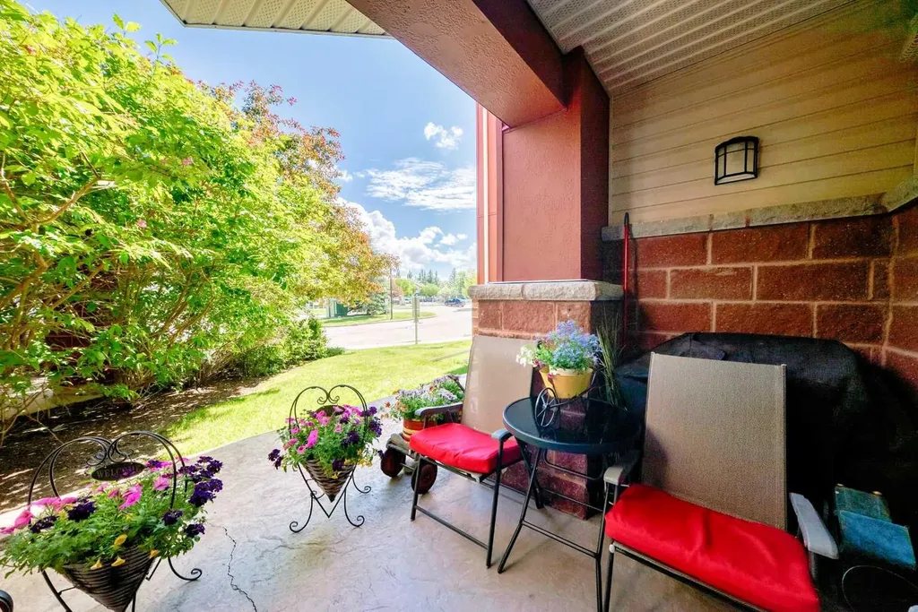 156 Country Village Circle NE Calgary AB T3K0E6
