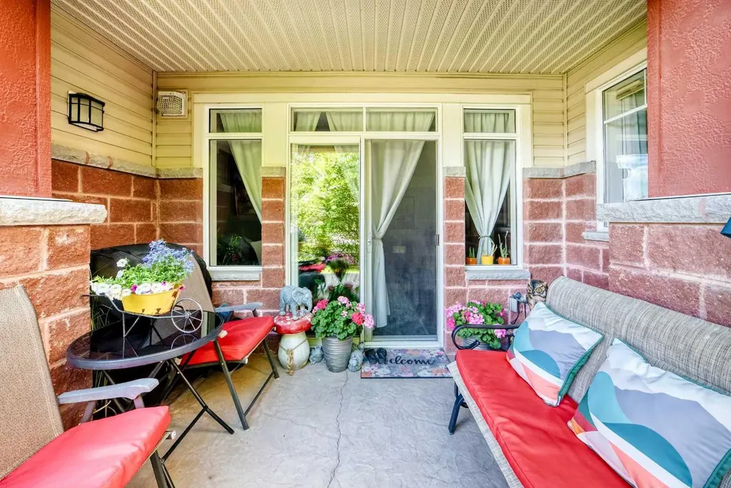 156 Country Village Circle NE Calgary AB T3K0E6