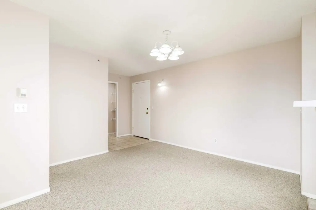 60 Lawford Avenue Red Deer AB T4R 3E9