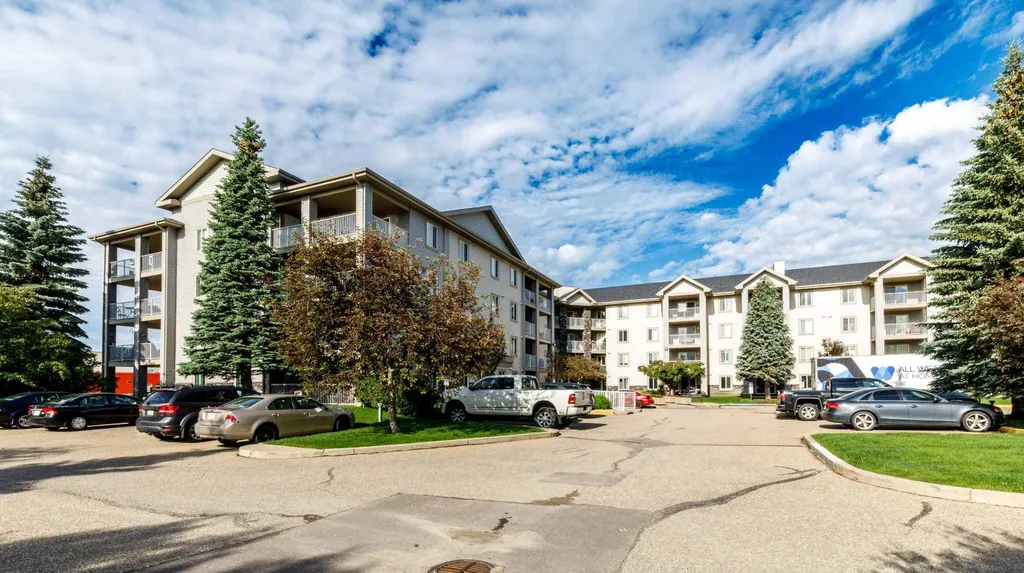 60 Lawford Avenue Red Deer AB T4R 3E9