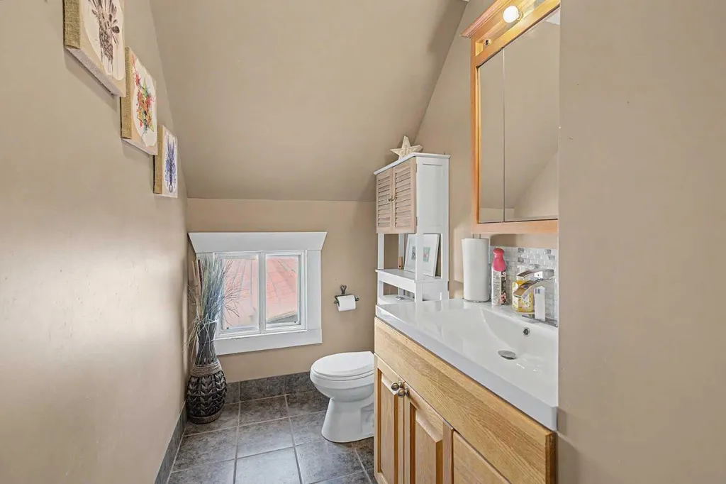234005 Twp Road 164 Rural Vulcan County AB T0L 2B0