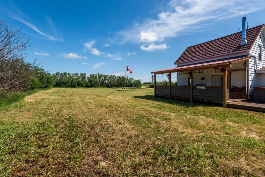 234005 Twp Road 164 Rural Vulcan County AB T0L 2B0