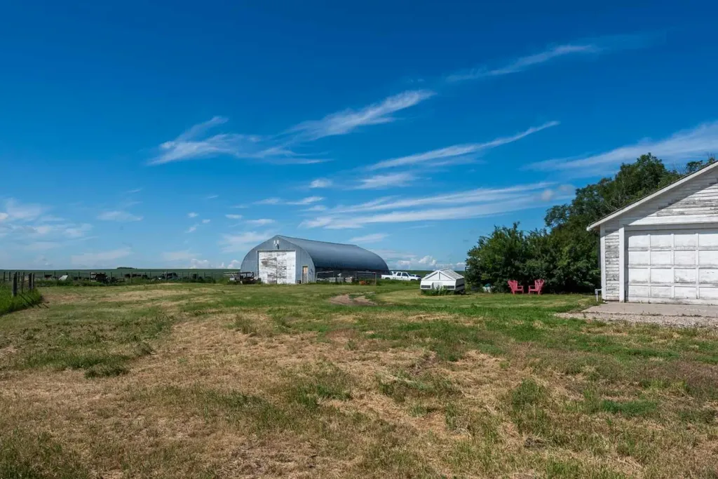 234005 Twp Road 164 Rural Vulcan County AB T0L 2B0