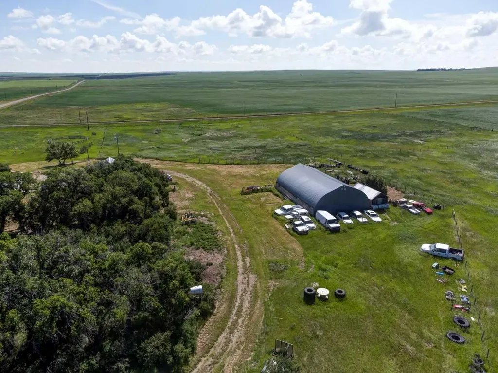 234005 Twp Road 164 Rural Vulcan County AB T0L 2B0