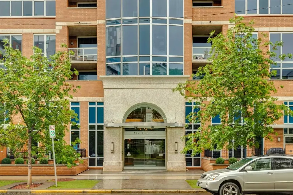 817 15 Avenue SW Calgary AB T2R0H8