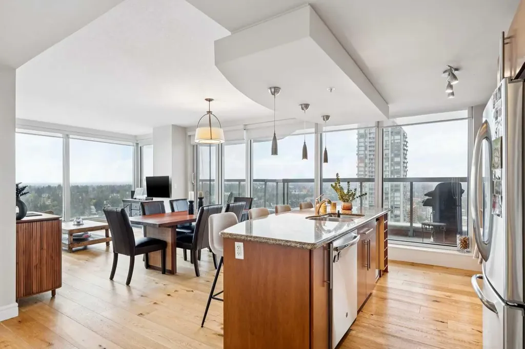 817 15 Avenue SW Calgary AB T2R0H8