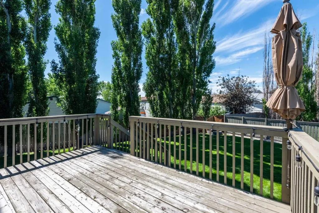 223 Birch Road Vulcan AB T0L 2B0