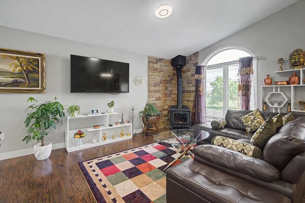 223 Birch Road Vulcan AB T0L 2B0