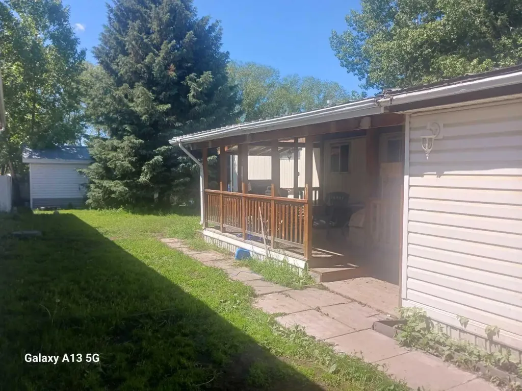 97 Westwood Court Innisfail AB T4G 1S2