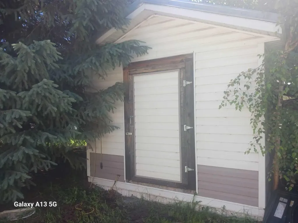 97 Westwood Court Innisfail AB T4G 1S2