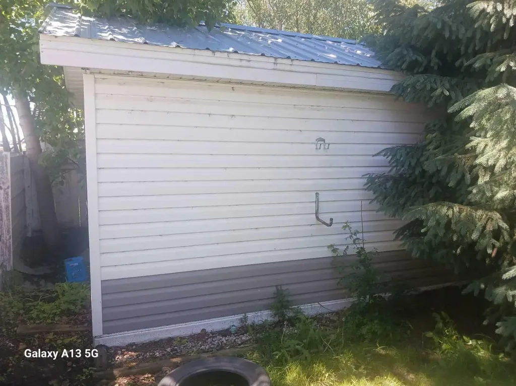 97 Westwood Court Innisfail AB T4G 1S2