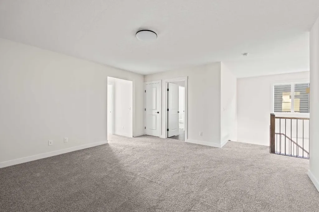 167 Lucas Gardens NW Calgary AB T3P 2R9