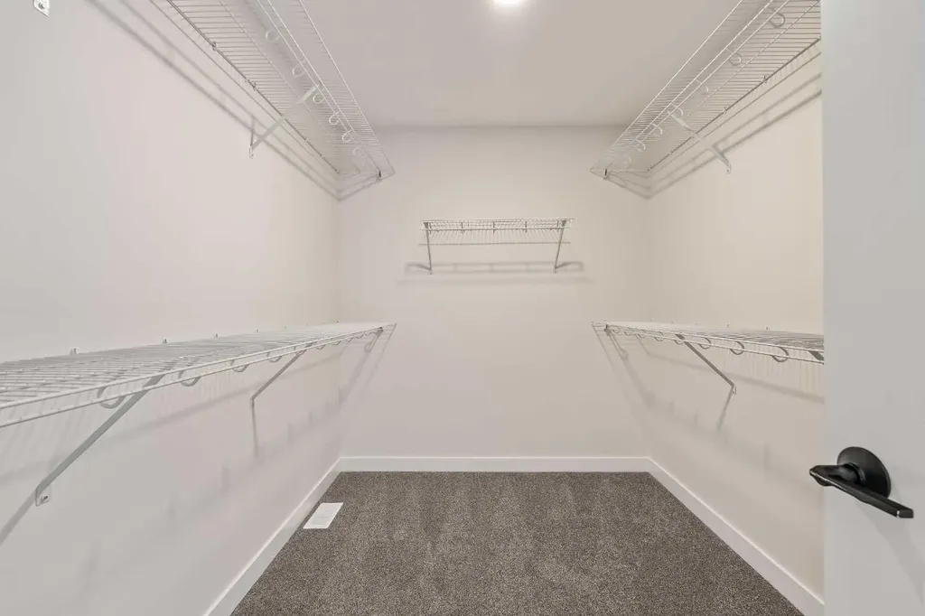 167 Lucas Gardens NW Calgary AB T3P 2R9