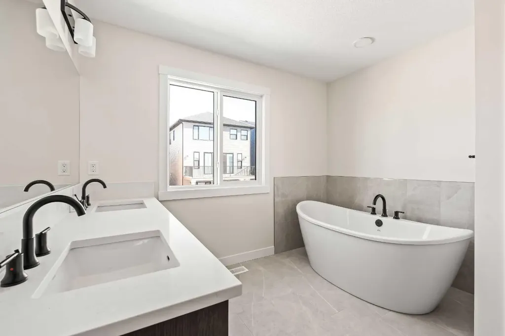 167 Lucas Gardens NW Calgary AB T3P 2R9