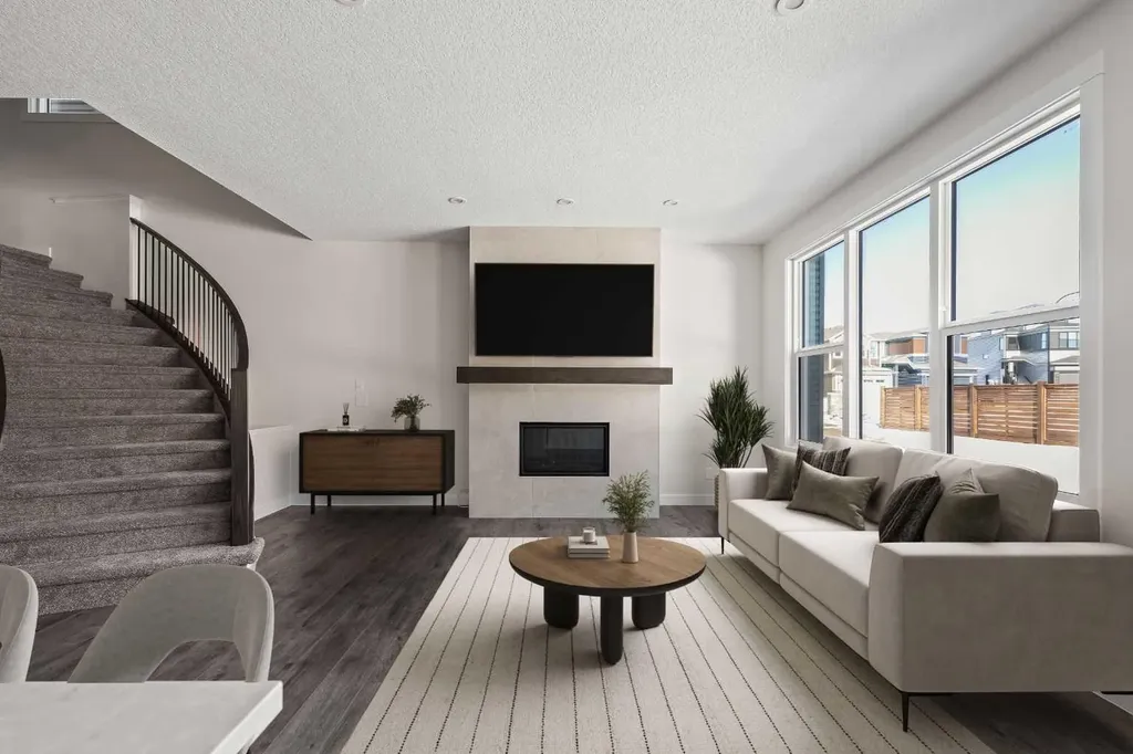 167 Lucas Gardens NW Calgary AB T3P 2R9