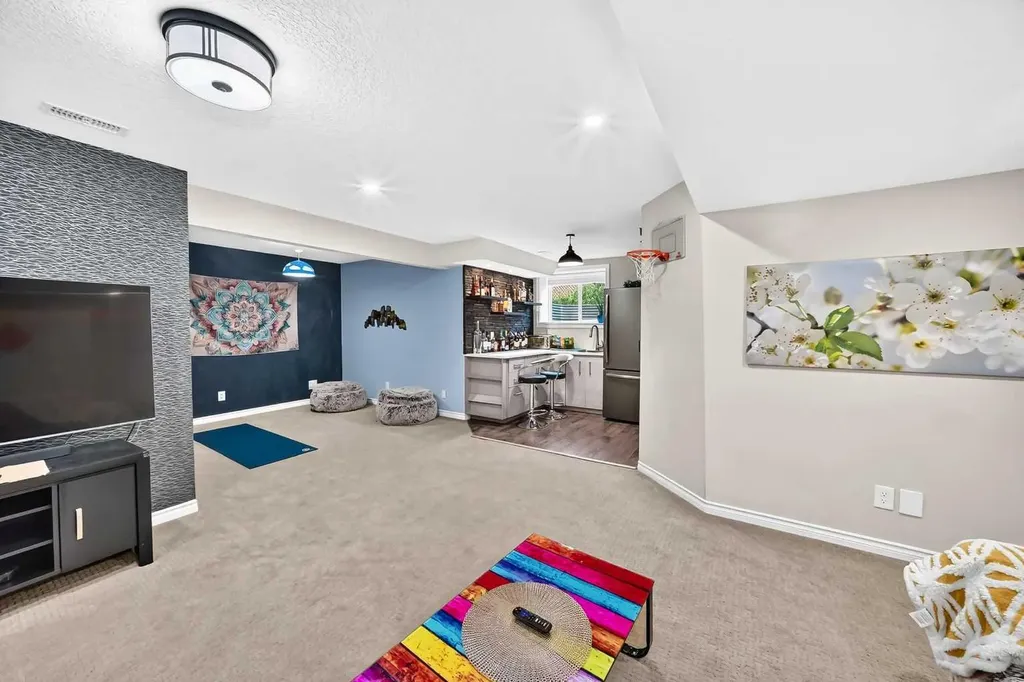 157 Sage Valley Road NW Calgary AB T3R 0J2