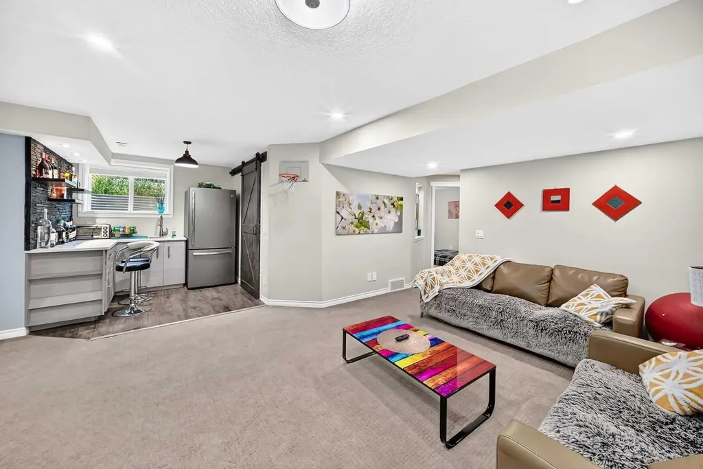 157 Sage Valley Road NW Calgary AB T3R 0J2