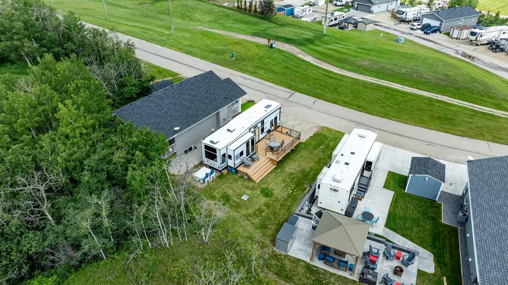 25054 South Pine Lake Road Rural Red Deer County AB T0M 1S0