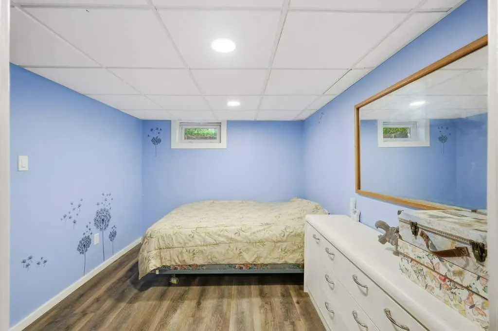 4714 48 Avenue Wetaskiwin AB T9A 0M3