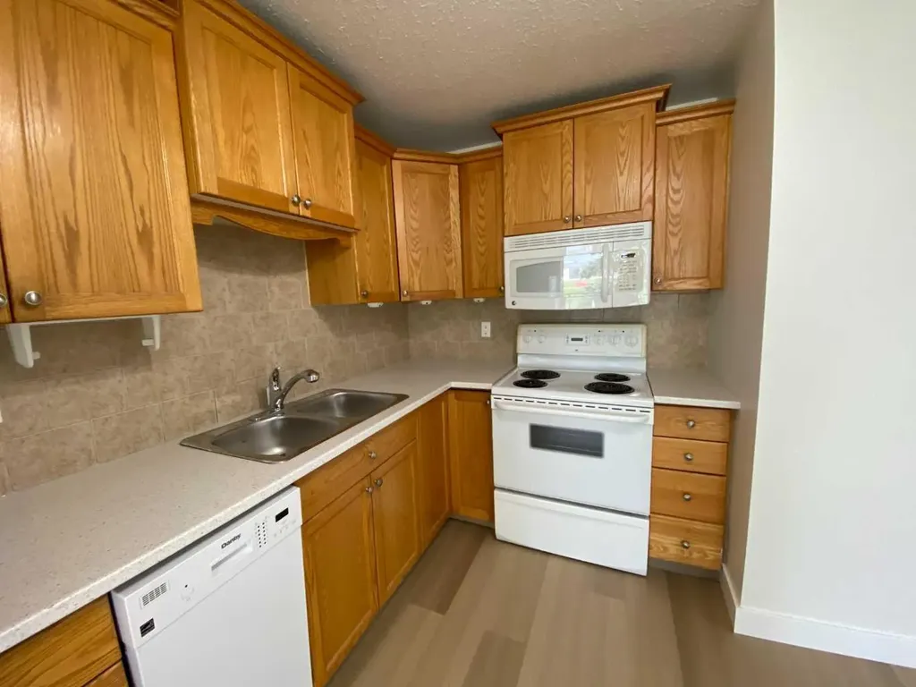 222 Mayor Magrath Drive N Lethbridge AB T1H 3P8