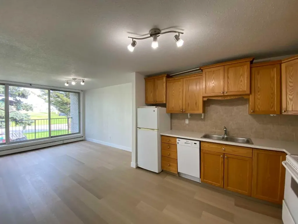 222 Mayor Magrath Drive N Lethbridge AB T1H 3P8