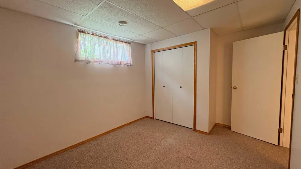 1834 10 Avenue Wainwright AB T9W 1L4