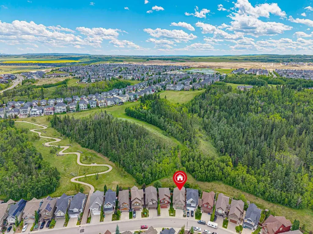81 Riviera Crescent Cochrane AB T4C 0T6