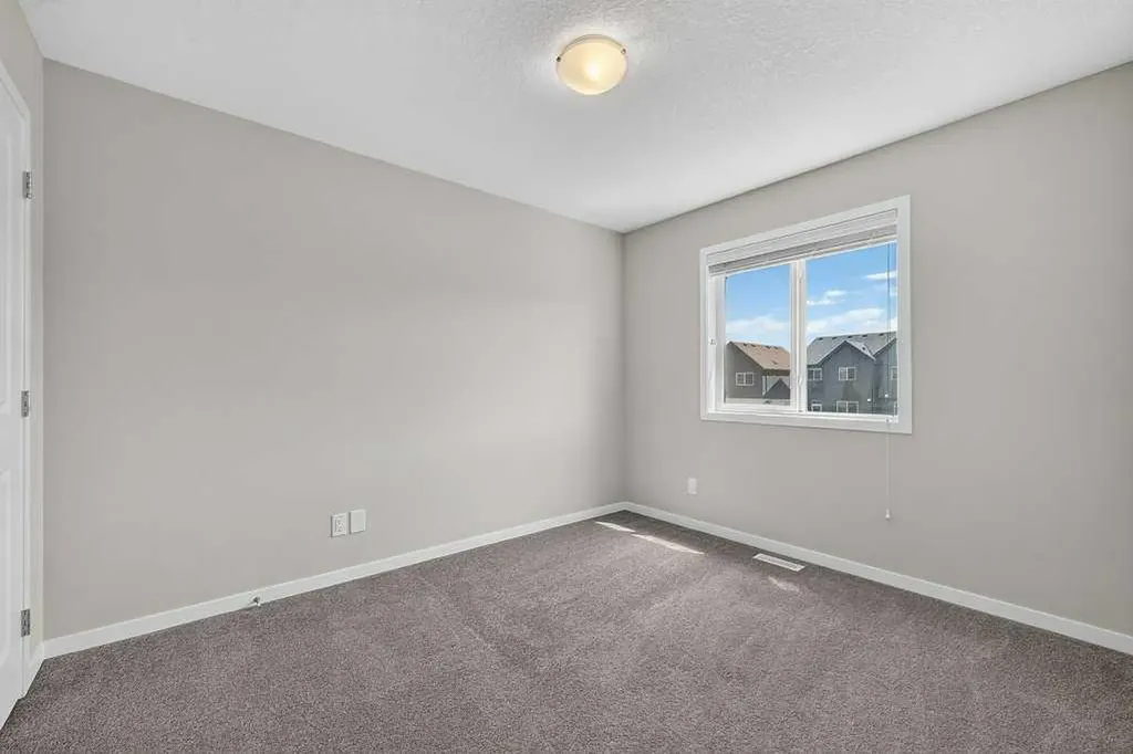 556 Belmont Heath SW Calgary AB T2X 4H4