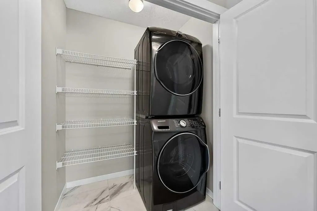 556 Belmont Heath SW Calgary AB T2X 4H4