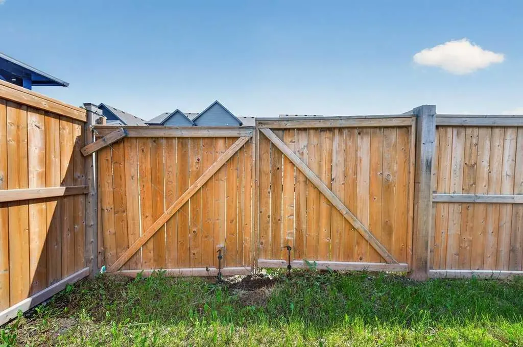 556 Belmont Heath SW Calgary AB T2X 4H4
