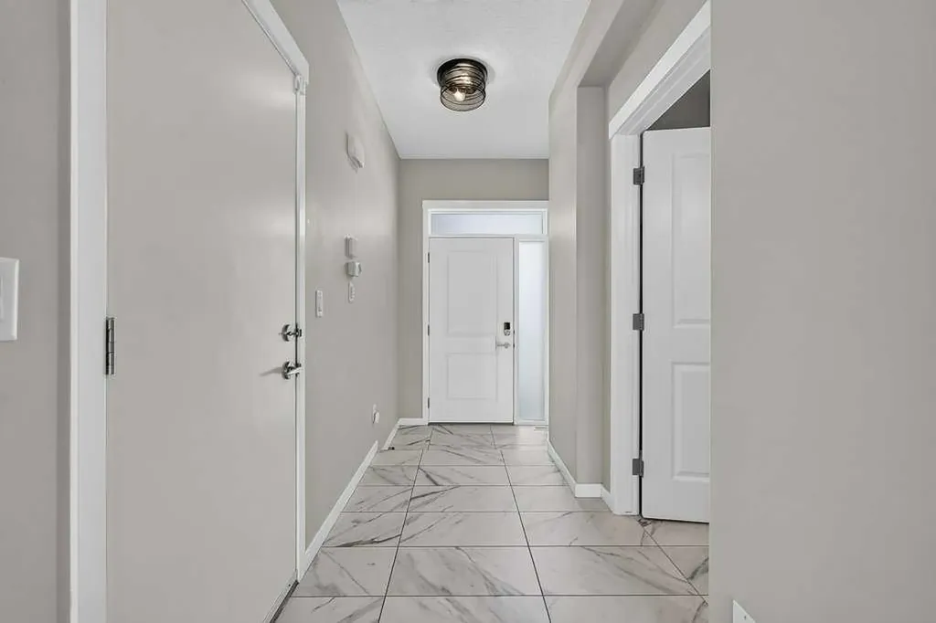 556 Belmont Heath SW Calgary AB T2X 4H4