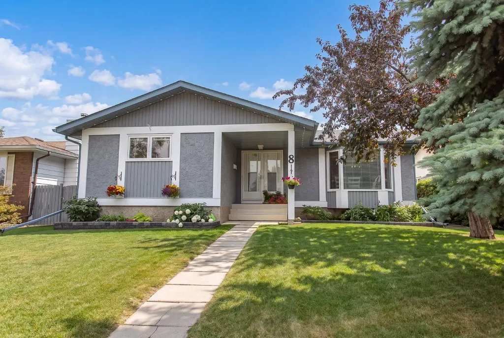 8 Caswell Close Red Deer AB T4P 2T6