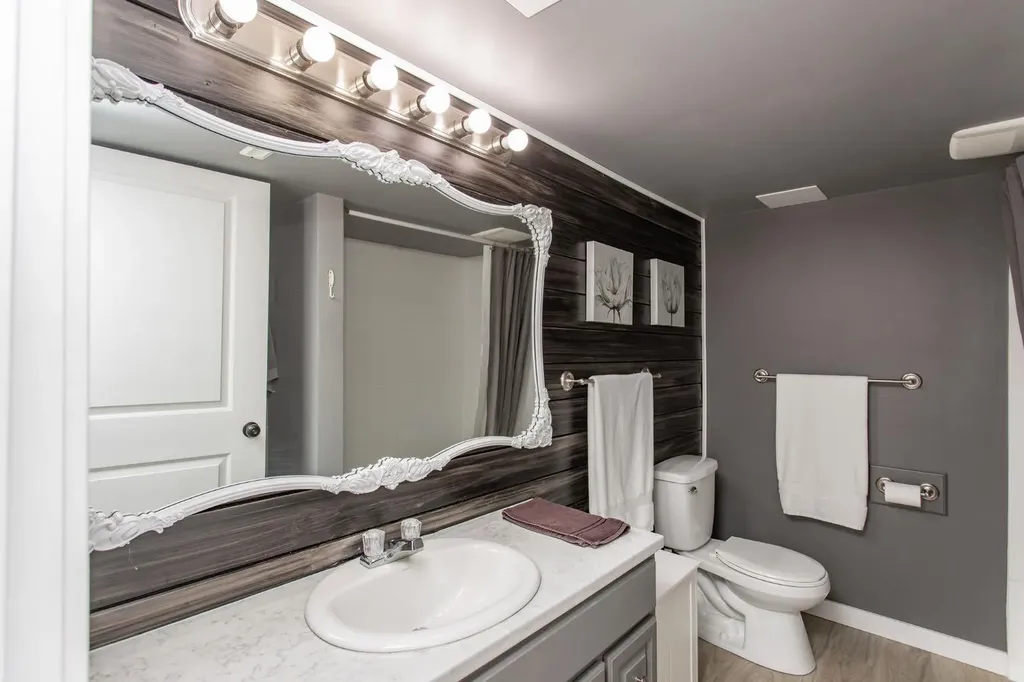 8 Caswell Close Red Deer AB T4P 2T6