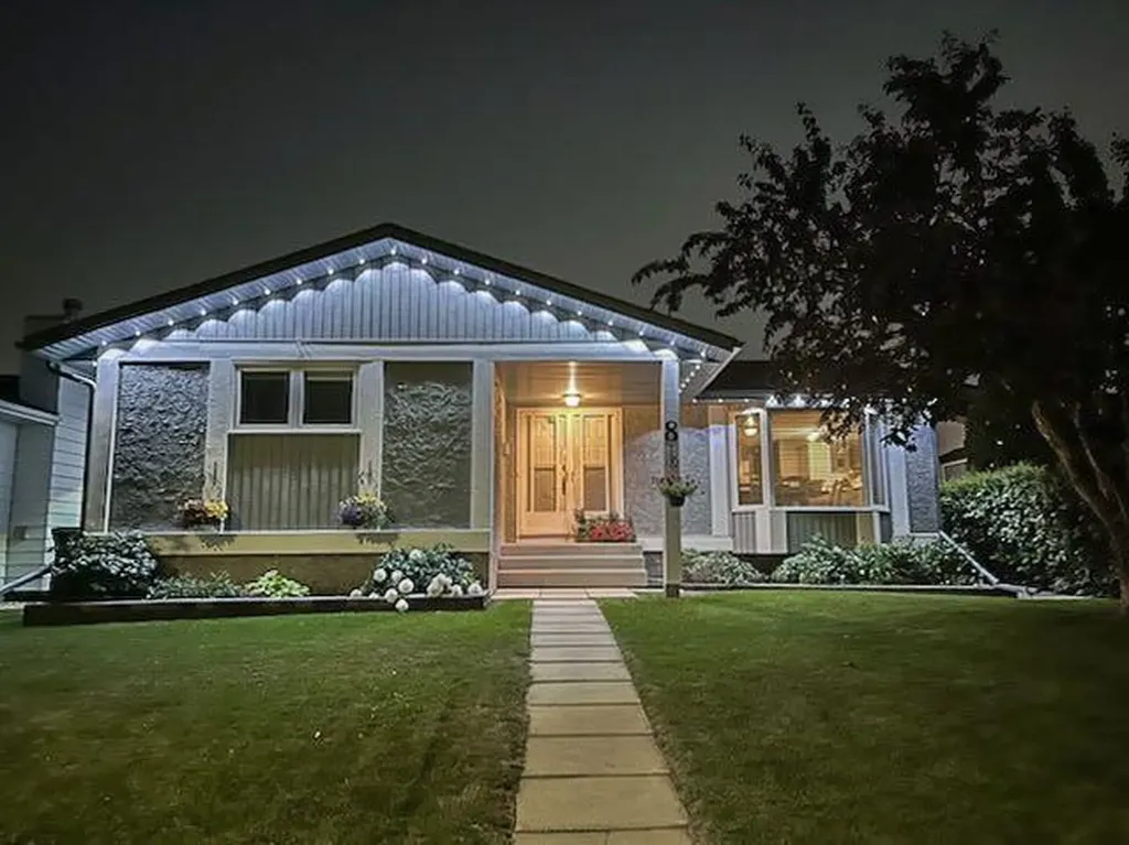 8 Caswell Close Red Deer AB T4P 2T6