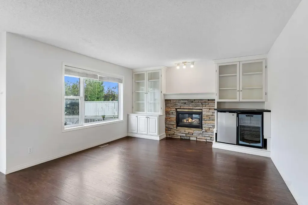 30 Citadel Crest Link NW Calgary AB t3g 4w4