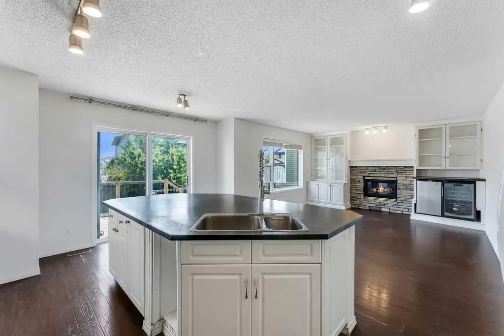 30 Citadel Crest Link NW Calgary AB t3g 4w4