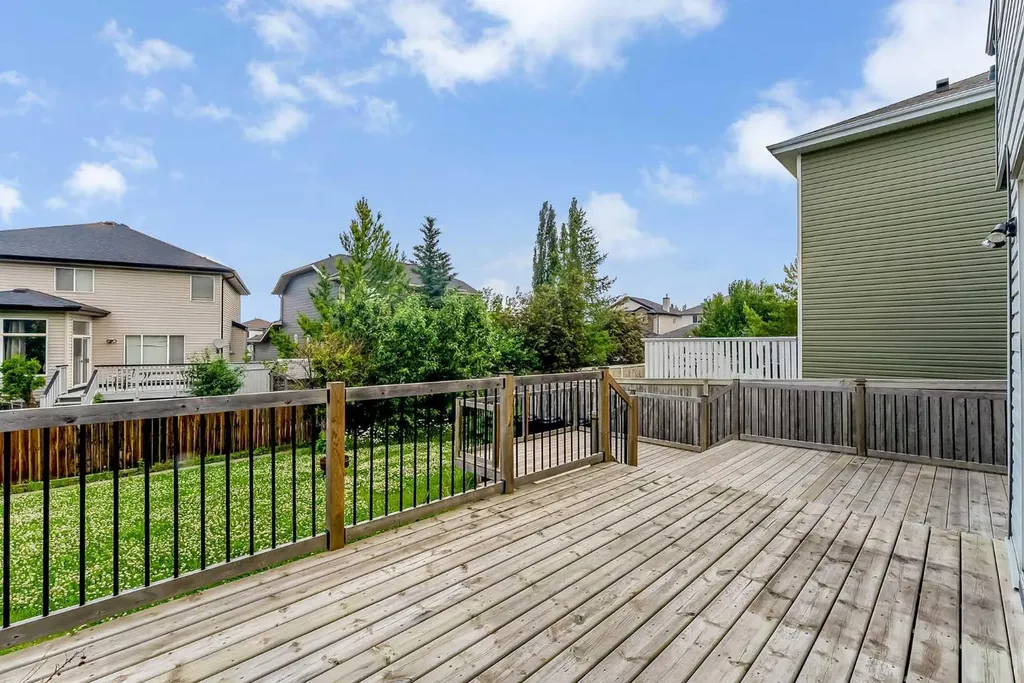 30 Citadel Crest Link NW Calgary AB t3g 4w4