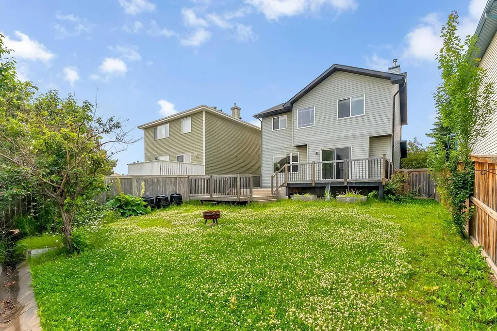 30 Citadel Crest Link NW Calgary AB t3g 4w4