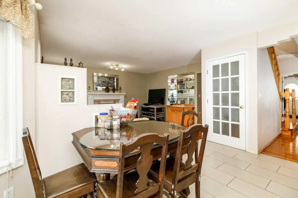 92 Anquetel Street Red Deer AB T4R 2K7