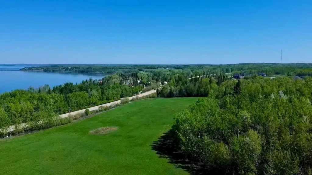 404-13352 Lakeland Rural Lac La Biche County AB T0A2C1
